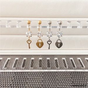 Belly ring/ navel ring